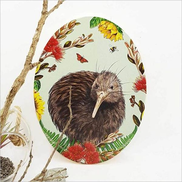 Oval floral kiwi wall art Gift Shop Glenfield Souvenirs Kiwiana