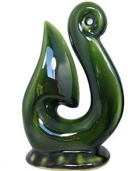 Picture of Hei matau small green