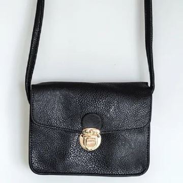 Picture of Black buckle handy bag