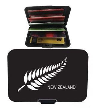 Picture of Fern card holder