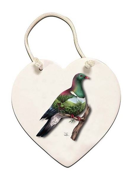 Picture of Heart wood pigeon 15cm