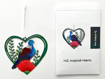 Picture of NZ wood pigeon hanging heart