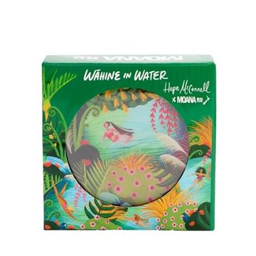 Picture of S/6 wahine in water coasters