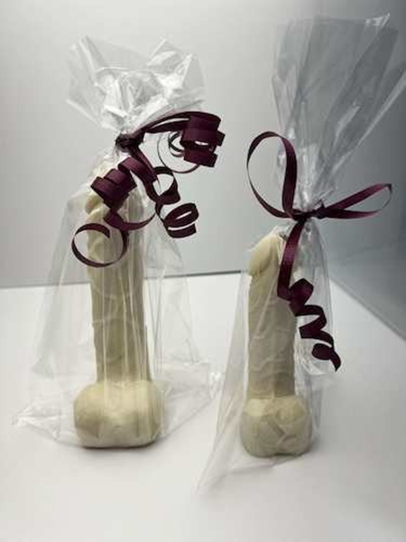 Picture of White chocolate penis medium