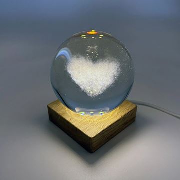 Picture of Crystal ball light cloud heart