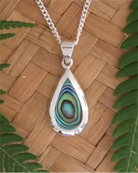 Picture of Water silver paua pendant