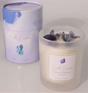 Picture of Crystal soy candle hydrangea