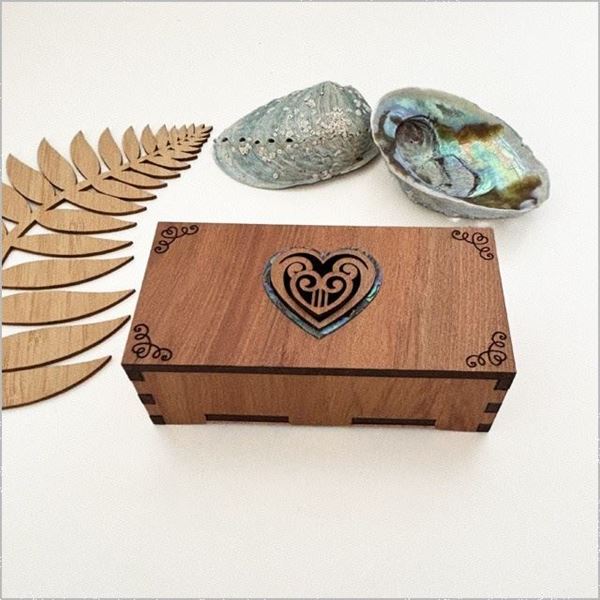 Picture of Rectangle box koru heart