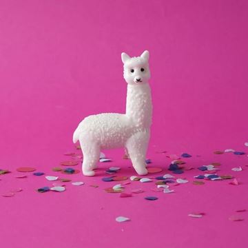 Show details for Glass alpaca Picture of Glass alpaca