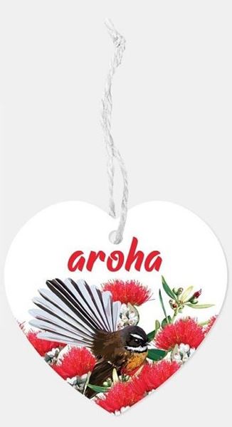 Picture of Hanging heart fantail