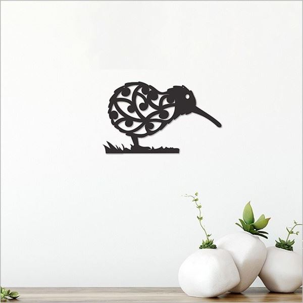 Picture of Black kiwi art