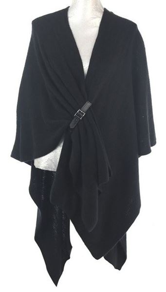 Picture of Cape pull thru fasten black