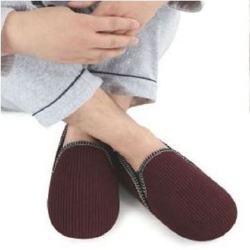 Picture of Med mens maroon cord slumbies