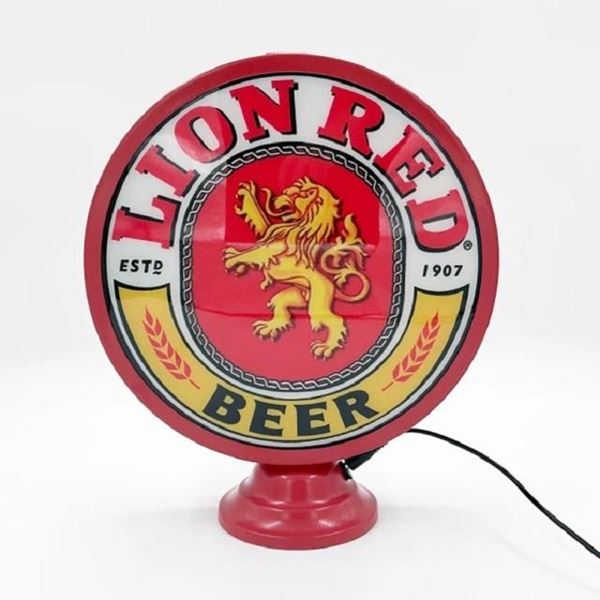 Picture of Lion red lamp