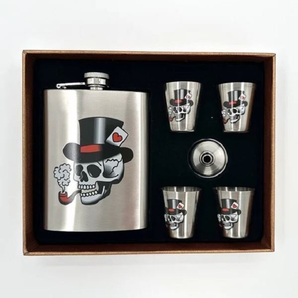 Picture of Skull hip flask set